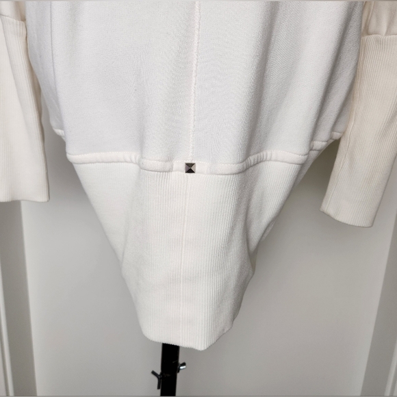 Aritzia White Diderot Cardigan - Picture 6 of 11